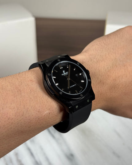 HUBLOT CLASSIC FUSION BLACK MAGIC
