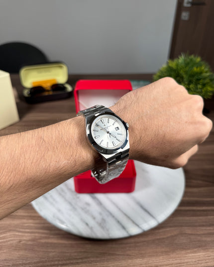 VACHERON CONSTANTIN OVERSEAS - FONDO PLATEADO