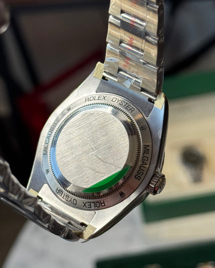 ROLEX MILGAUSS AZUL SUIZO