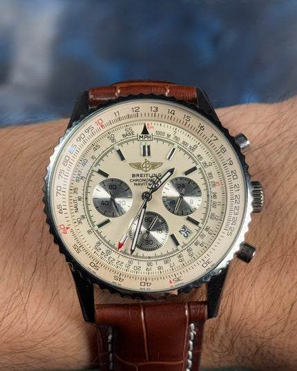 BREITLING CRONÓMETRO NAVITIMER - PIEL CAFÉ