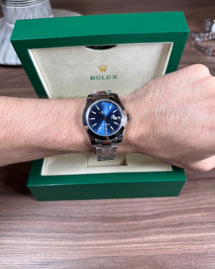 ROLEX DATEJUST PLATEADO - FONDO AZUL OYSTER