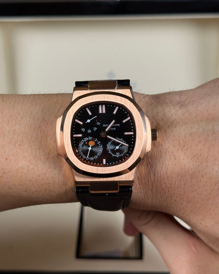 PATEK PHILIPPE NAUTILUS MOON PHASE ROSE GOLD CORREA CUERO