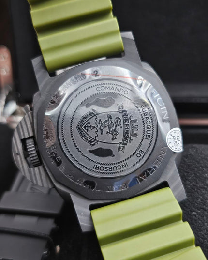 PANERAI SUMERSIBLE MARINA MILITARE CARBOTECH SUIZO