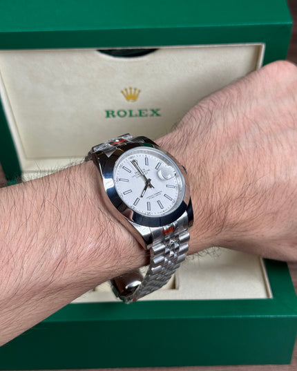 ROLEX DATEJUST PLATEADO - FONDO BLANCO