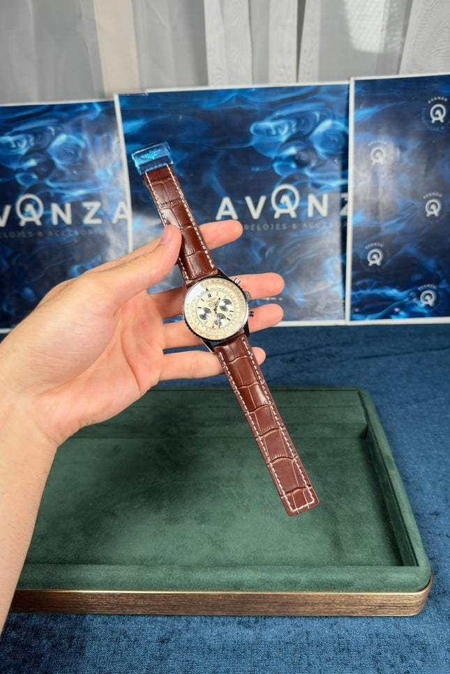 BREITLING CRONÓMETRO NAVITIMER - PIEL CAFÉ