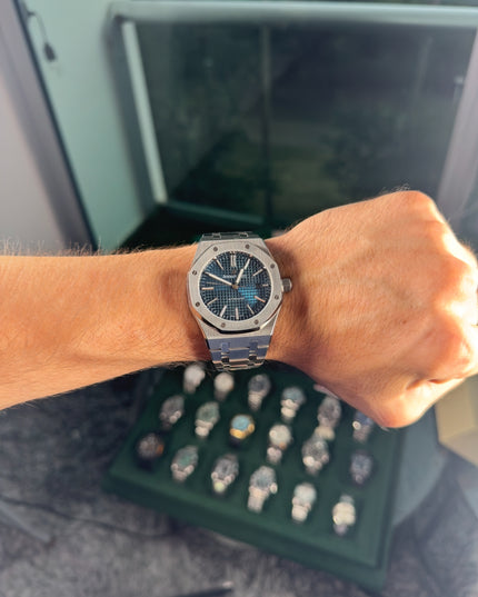 AUDEMARS PIGUET ROYAL OAK - FONDO AZUL