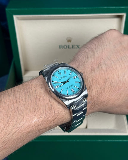ROLEX OYSTER PERPETUAL 36MM SUIZO - FONDO AZUL TURQUESA