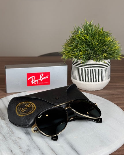 RAY-BAN