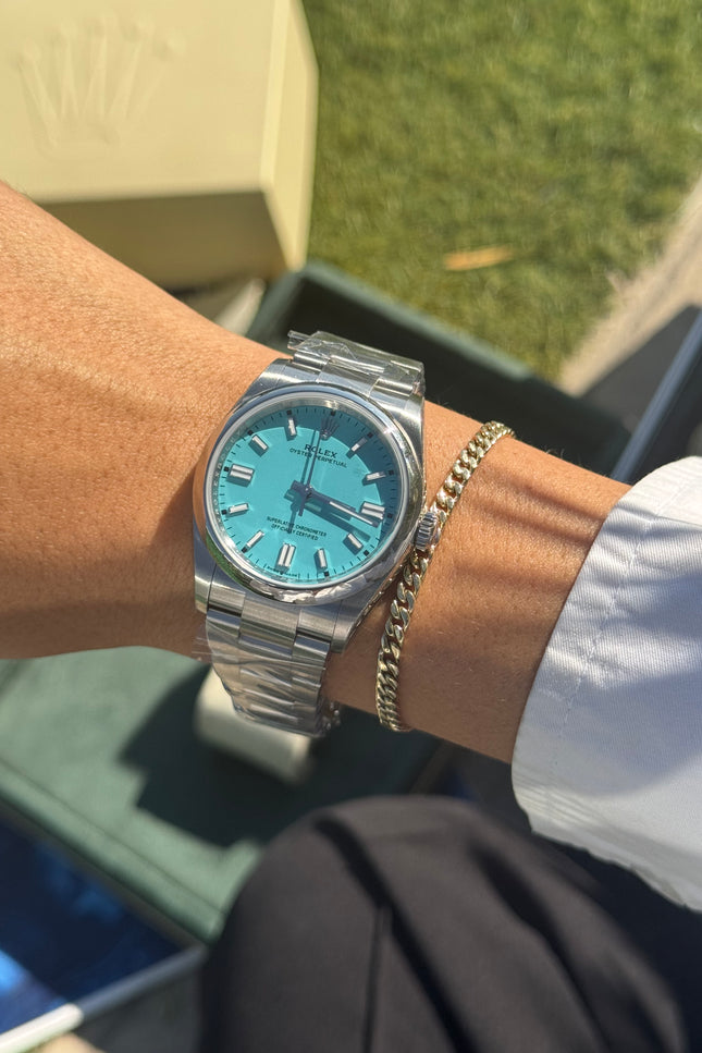 ROLEX OYSTER PERPETUAL 36MM SUIZO - FONDO AZUL TURQUESA