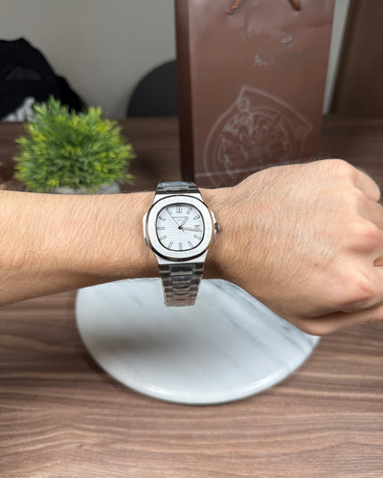 PATEK PHILIPPE PLATEADO WHITE DIAL