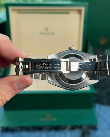ROLEX DATEJUST 40MM SUIZO - FONDO VERDE