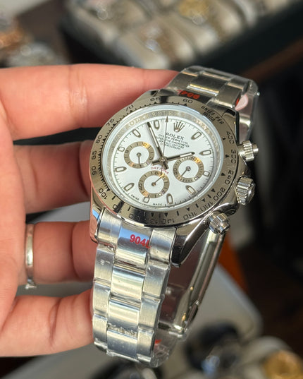 ROLEX DAYTONA PLATEADO - FONDO BLANCO
