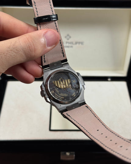 PATEK PHILIPPE NAUTILUS PIEL SUIZO