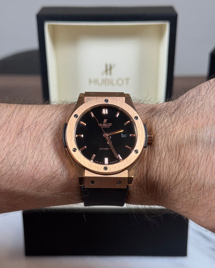 HUBLOT CLASSIC FUSION CERAMIC KING GOLD BLACK DIAL