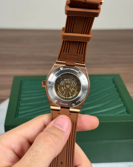 VACHERON CONSTANTIN OVERSEAS  CAUCHO