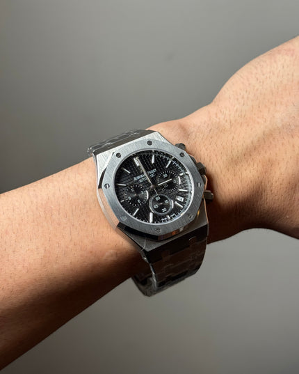 AUDEMARS PIGUET ROYAL OAK CHRONO - FONDO NEGRO