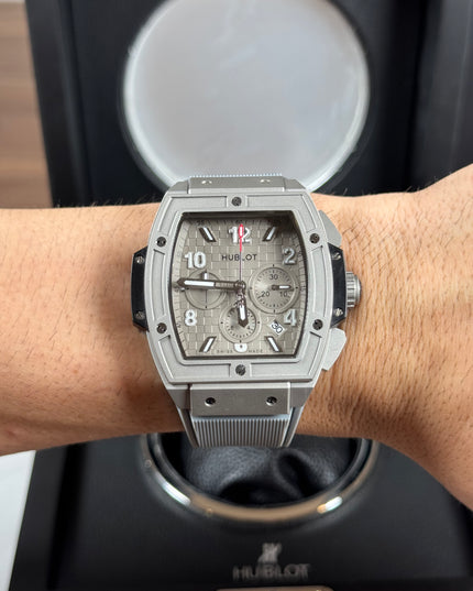 HUBLOT SPIRIT OF BIG BANG BLACK MAGIC - GRIS