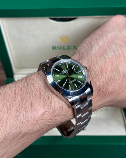 ROLEX DATEJUST PLATEADO - FONDO VERDE