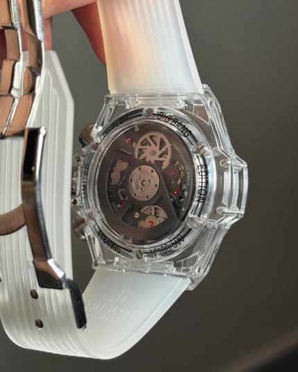 HUBLOT BIG BANG MAGIC SAPPHIRE BLANCO