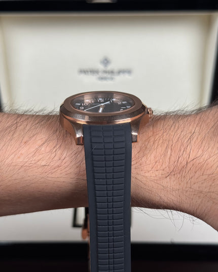 PATEK PHILIPPE AQUANAUT - NEGRO