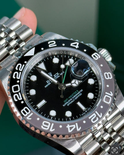ROLEX GMT BRUCE WAYNE JUBILEE SEMI SUIZO