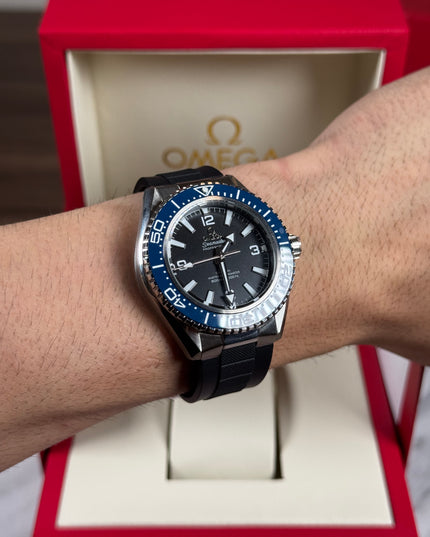 OMEGA SEAMASTER PLANET OCEAN 600M - NEGRO/AZUL