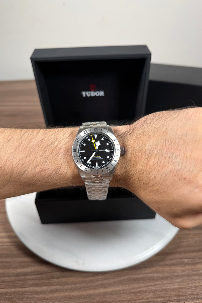 TUDOR BLACK BAY PRO