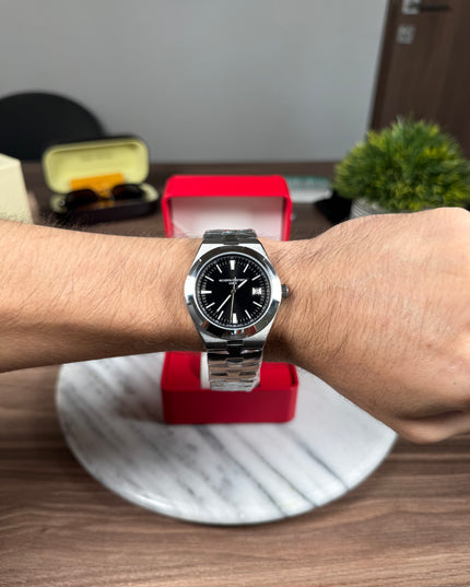 VACHERON CONSTANTIN OVERSEAS - FONDO NEGRO