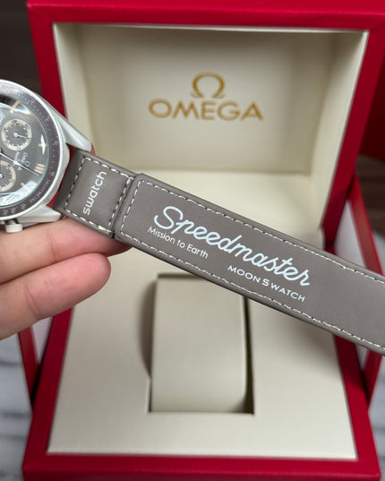 OMEGA X SWATCH MOONSWATCH - GRIS