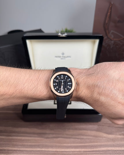 PATEK PHILIPPE AQUANAUT - NEGRO