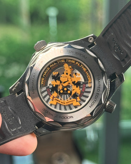 OMEGA SPEEDMASTER 007
