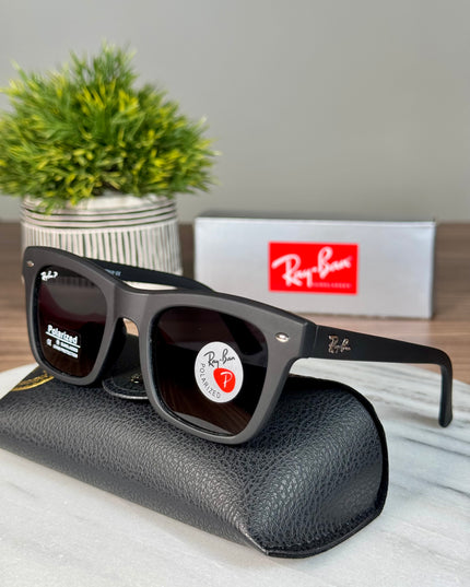 RAY-BAN WAYFARER CLASSIC