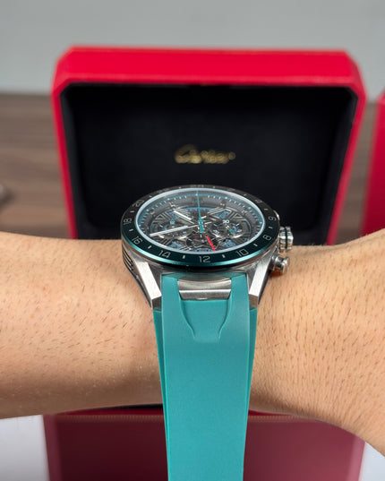 TAG HEUER CARRERA