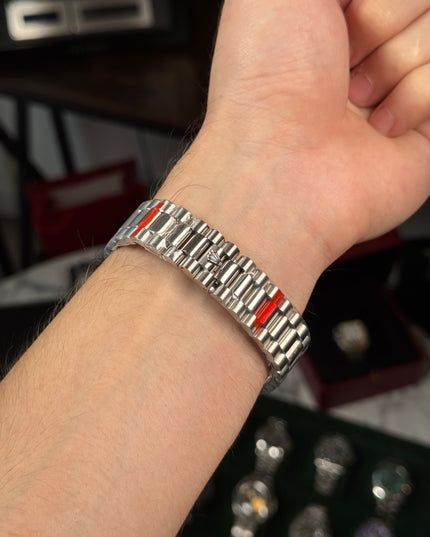 ROLEX DAY DATE PLATEADO - FONDO NEGRO