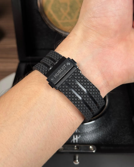 HUBLOT BIG BANG CLÁSICO NEGRO