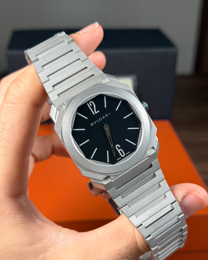 BVLGARI OCTO FINISSIMO - PLATA FONDO NEGRO