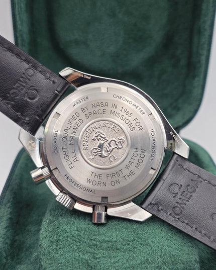 OMEGA SPEEDMASTER MOONWATCH PROFESSIONAL - ACERO CON EXTENSIBLE PIEL