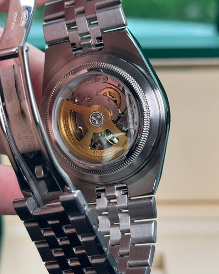 ROLEX LAND-DWELLER 40MM - FONDO BLANCO