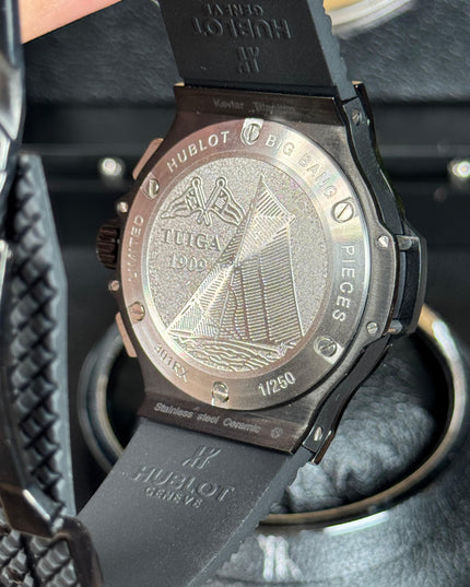 HUBLOT BIG BANG CLÁSICO NEGRO