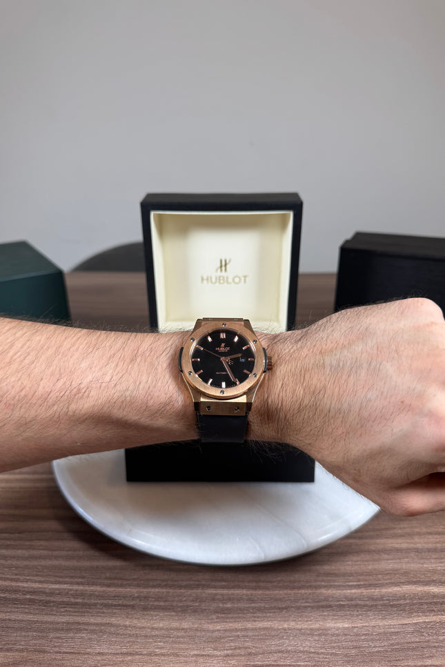 HUBLOT CLASSIC FUSION CERAMIC KING GOLD BLACK DIAL