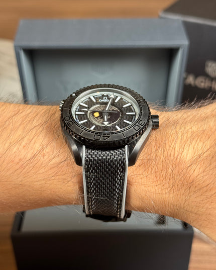 OMEGA SEAMASTER PLANET OCEAN DEEP BLACK  GMT