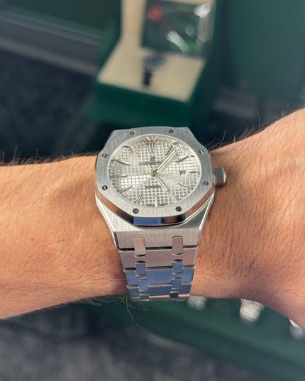 AUDEMARS PIGUET ROYAL OAK - FONDO BLANCO