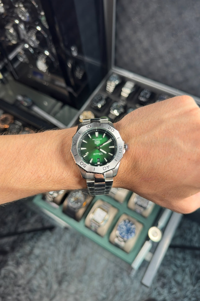 TAG HEUER AQUARACER PROFESSIONAL 200 CALIBRE 5 AUTOMATIC 40MM - VERDE