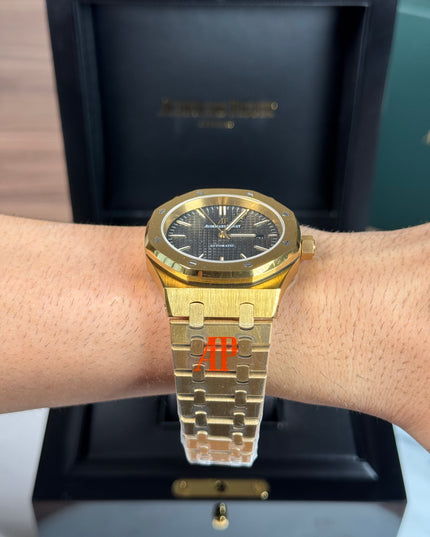AP ROYAL OAK - DORADO FONDO NEGRO