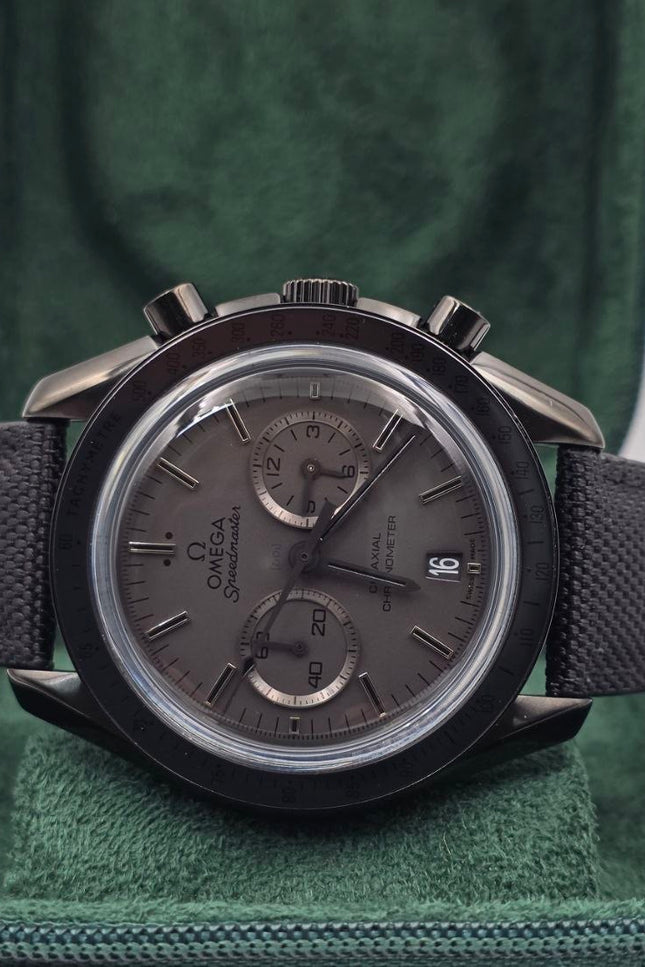 OMEGA SPEEDMASTER DARK SIDE OF THE MOON