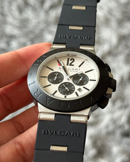 BVLGARI ALUMINIUM CRONÓGRAFO FONDO BLANCO