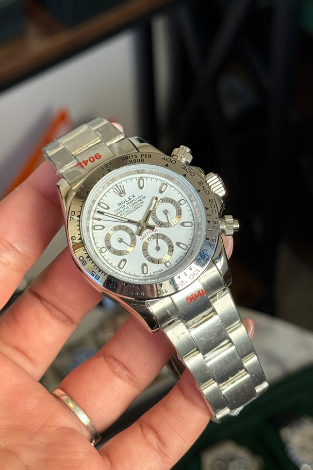 ROLEX DAYTONA PLATEADO - FONDO BLANCO