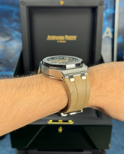AUDEMARS PIGUET ROYAL OAK OFFSHORE CRONÓGRAFO SUIZO - CAFÉ CLARO