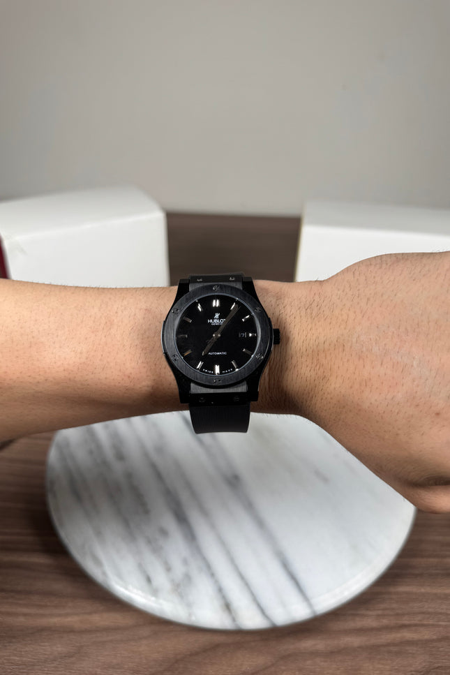 HUBLOT CLASSIC FUSION BLACK MAGIC