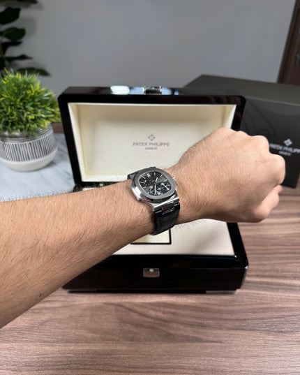 PATEK PHILIPPE NAUTILUS PIEL SUIZO